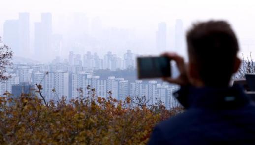 월급 한 푼 안쓰고 14년 모아야 서울에 내 집 마련…수도권은 8.7년