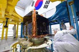 Hanwha Aerospace takes command of Koreas first privately led rocket launch