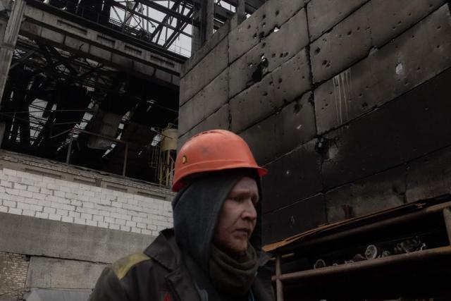 지난 13일현지시간 러시아 공습으로 파괴된 우크라 최대 민간 에너지업체 DTEK의 발전소 모습 AFP 연합뉴스