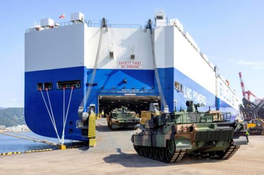 Hyundai Glovis completes shipment of tanks, howitzers to Poland