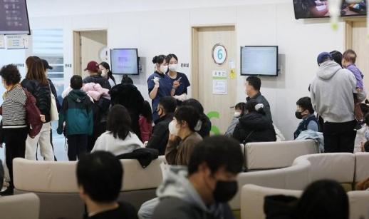 [기원상의 팩트체크] 독감 환자 급증, 4가 아닌 3가 백신 맞아도 될까?