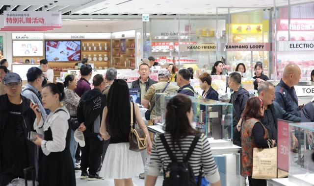 韩国免税店业绩两极分化 新罗新世界深陷亏损沼泽