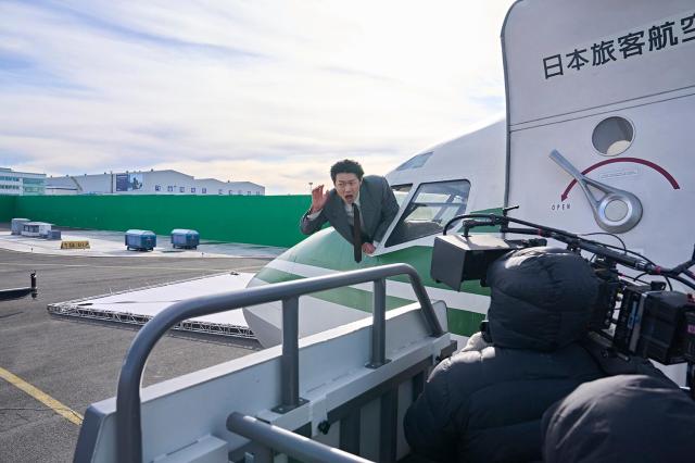 한국 영화 굿뉴스에 출연한 일본 배우 카사마츠 쇼 사진넷플릭스