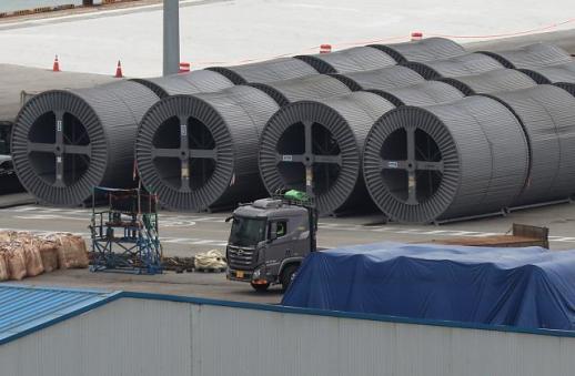 Ngành thép Hàn Quốc và cuộc chiến thuế quan không hồi kết