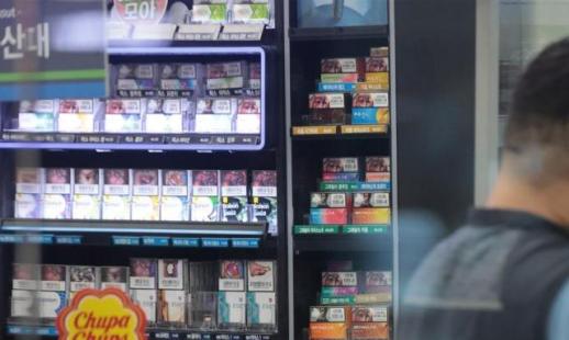 [방치된 합성니코틴] 합성 니코틴 규제 담은 담배사업법, 처리 지연… 산 넘어 산