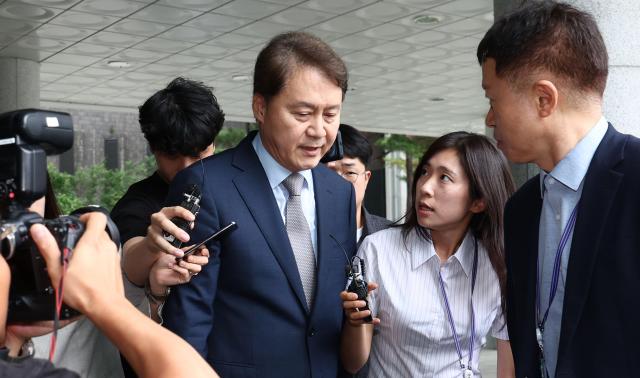 김주현 전 민정수석이 3일 내란특검 조사를 받기 위해 서초구 서울고검으로 들어서고 있다사진연합뉴스