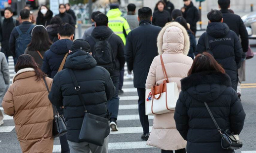 Hàn Quốc chìm trong giá lạnh đầu đông