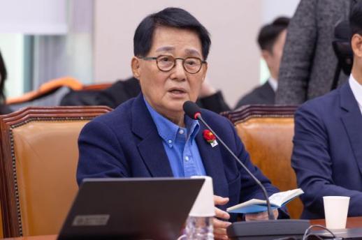 박지원 장동혁, 정치 운명은 내년 6월…막말 한계치 초과