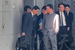 日언론 "中, 日국장이 통역에 귀 기울이는 장면을 머리 숙인 것처럼 보도"