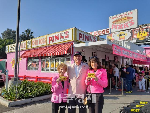 사진핑크스 핫도그