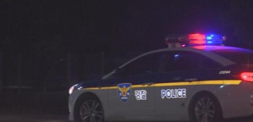 겁만 주려고 했는데…주차 문제로 부천 식당서 2명 찌른 50대 체포