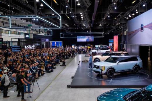 기아, 하이브리드 탑재한 신형 텔루라이드 최초 공개 