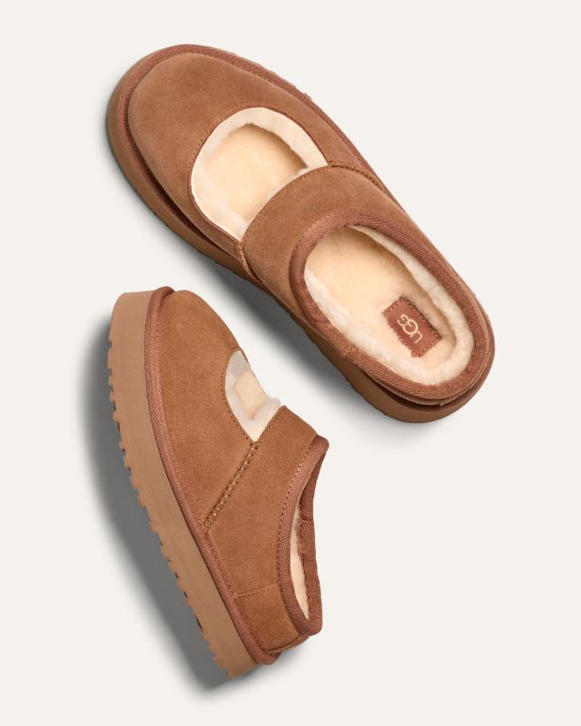 어그 비아 메리제인 제품컷 사진신세계인터내셔날 