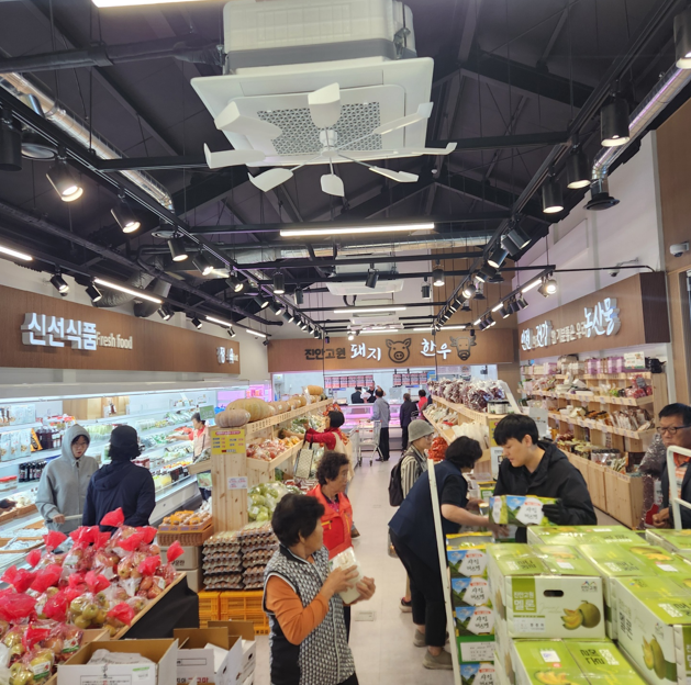 진안 로컬푸드 전주점 내부사진진안군