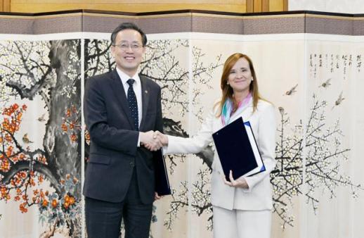 [회복 문턱에 드리운 그림자] 고환율·고유가에 물가폭탄 터지나…경기위축 경고음