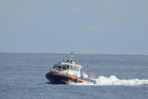 강릉해경, 양양 해상 표류 다이버 4명 긴급 구조... 무사 귀환 