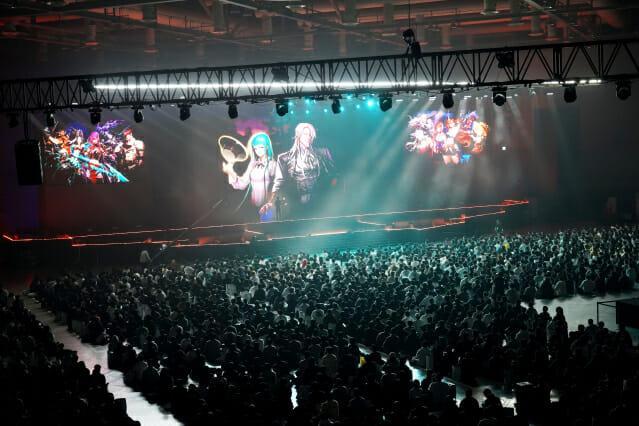 경기 고양시 일산 킨텍스에서 22일 열린 2025 던전앤파이터 페스티벌에서 던파 20주년을 맞아 축전이 진행되고 있다사진넥슨