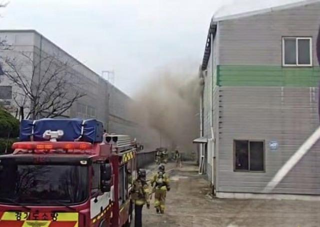 경기 안성 공장 화재 현장사진경기도소방재난본부