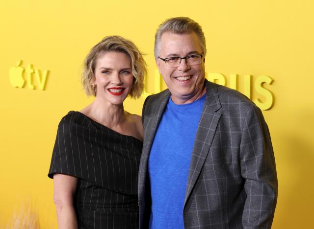 미국 드라마 플루리브스의 제작자 빈스 길리건오른쪽과 주연배우 레이 시혼 사진＝UPI연합뉴스ＤＢ