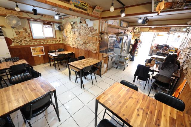 11월 13일 전라도 광주 1913 송정역 시장의 국수가게