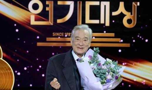 하리수, 故 이순재 추모…배우로서 진정성 오래도록 기억