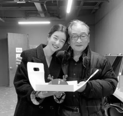 감자별 인연 서예지, 故 이순재 추모…영원히 기억하겠다