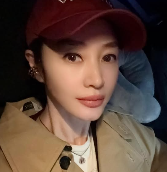 김혜수 사진김혜수 SNS