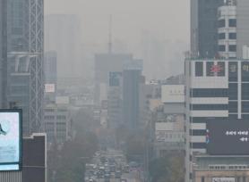 Thành phố Seoul ban hành cảnh báo về bụi siêu mịn…Khuyến cáo người cao tuổi và trẻ em hạn chế ra ngoài