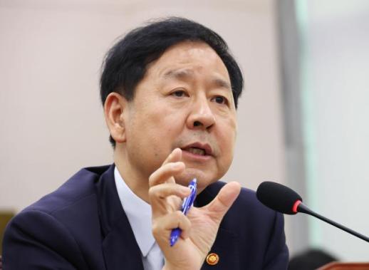 구윤철 환율 안정에 국민연금 동원, 결코 아냐