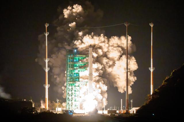 PHOTOS: South Koreas homegrown rocket successfully puts satellites into orbit