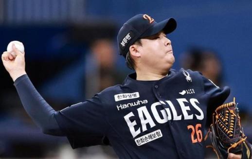 최고 154㎞ 한승혁, 강백호 보상선수로 kt행…즉시전력감