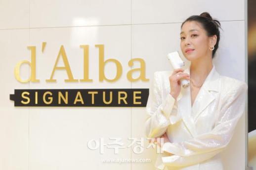 [포토] 한고은, 달바, 시그니처 팝업 포토콜 참석