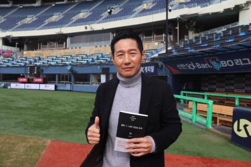 [김호이의 사람들]① 위기에서 드러나는 진심, 염경엽 감독의 리더십 철학