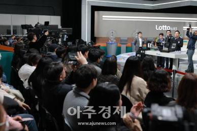 [포토] 일반인 100명과 함께한 로또 추첨 생방송 리허설 현장