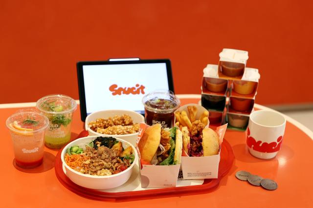 점심 공략 나선 교촌 '소싯'…프랜차이즈 경계 허무는 크로스오버 확산