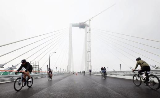 인천경제청, 제3연륙교 개통 한 달여 앞…새 길서 열린 듀애슬론 대회