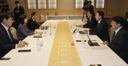 정부, 쿠팡 개인정보 유출 사태 긴급 대책 회의…전면 조사 착수