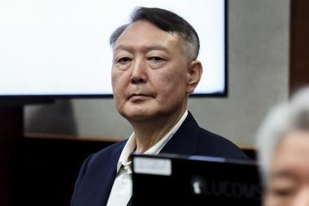 국민 10명 중 7명, 12·3 계엄은 내란