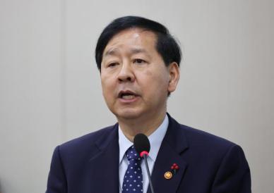 정부, 국민연금 외환스와프 연장협의…휴일 긴급 회동