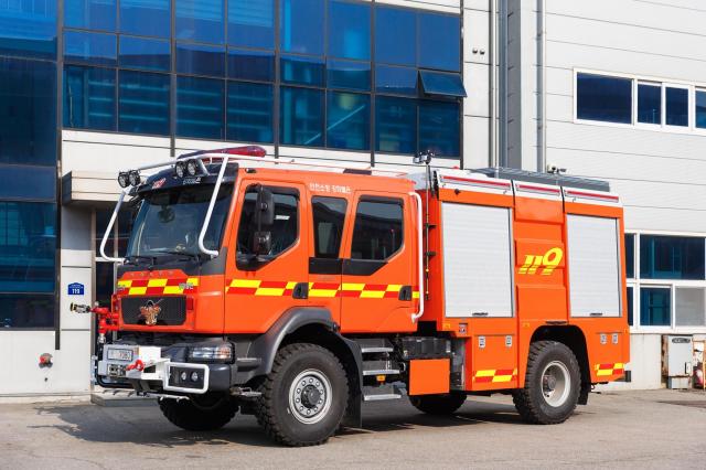 사진볼보트럭코리아