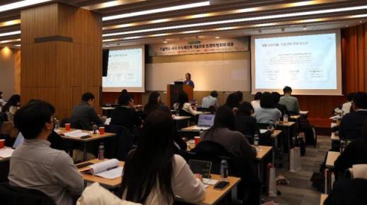 중국 SNS서 韓 군·경 코스프레 확산…어이없는 행위