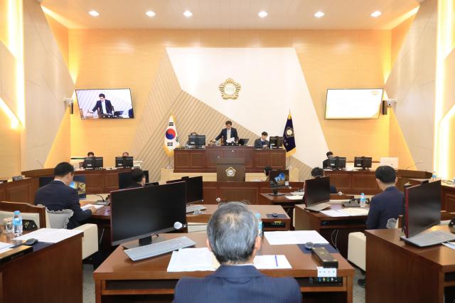 삼척시의회가 2일 제268회 제2차 정례회 제2차 본회의를 개의하고 있다 사진삼척시의회