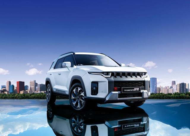 KG 모빌리티의 토레스 하이브리드 사진KGM