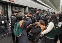 [속보] 檢, 패스트트랙 충돌 與 박범계·박주민에 벌금형 구형