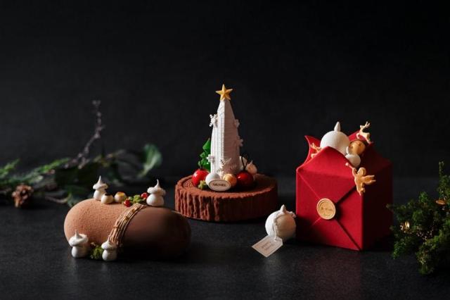 왼쪽부터 크리스마스 몽블랑 시그니엘 율 로그 오너먼트 박스 사진롯데호텔앤리조트