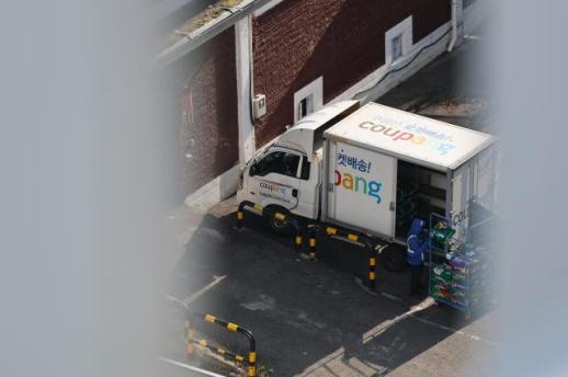 Coupang đối mặt nghi vấn giao dịch nội gián…Lãnh đạo Coupang bán tháo cổ phiếu trước khi công bố phát hiện sự cố rò rỉ dữ liệu