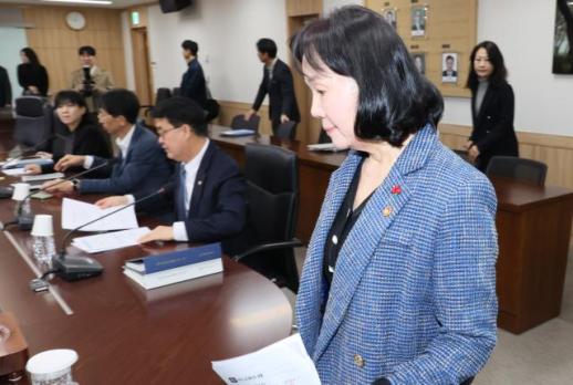 LG유플러스, BC카드 데이터 연동해 익시오 AI 비서 고도화