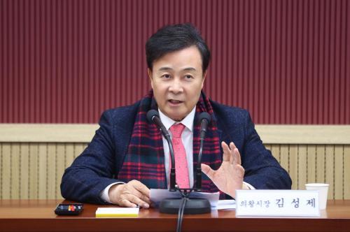 김성제 의왕시장 주민 고충 해소가 무엇보다 우선