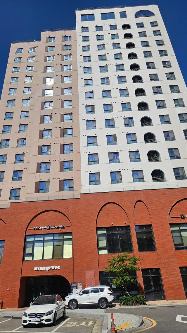 맹그로브 신촌 외부 전경 사진백소희 기자