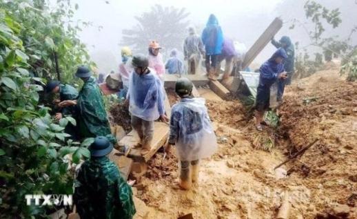 오픈AI 적색 경보...구글이 촉발한 AI 경쟁 격화